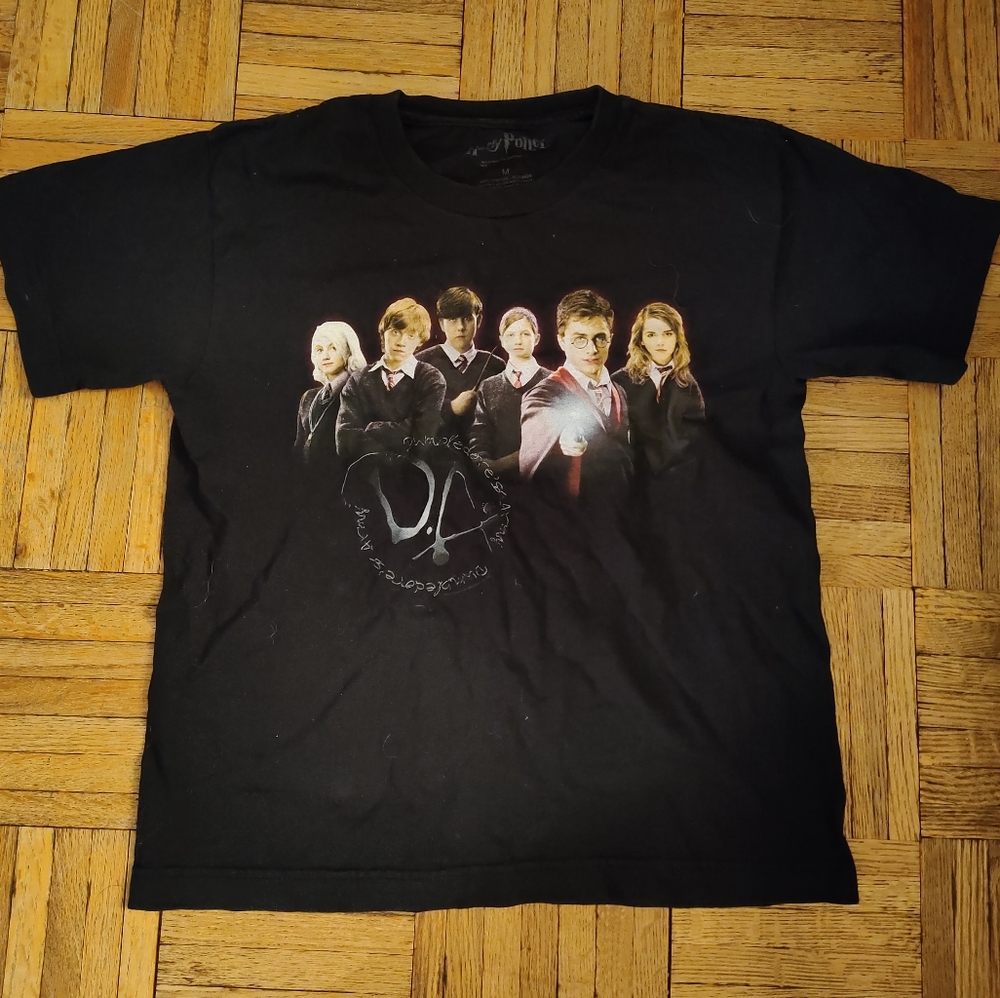 Harry Potter Black "Dumbledore's Army" Short Sleeve Graphic Tee (KIDS SIZE)